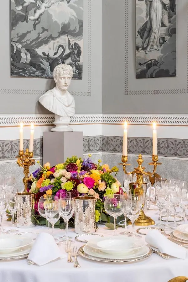 No Other Place - Palazzo Storico Villa Vicenza 0*,  Italy
