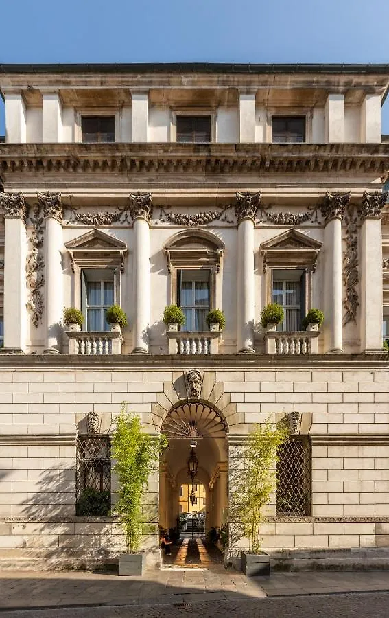 No Other Place - Palazzo Storico Villa Vicenza Italy
