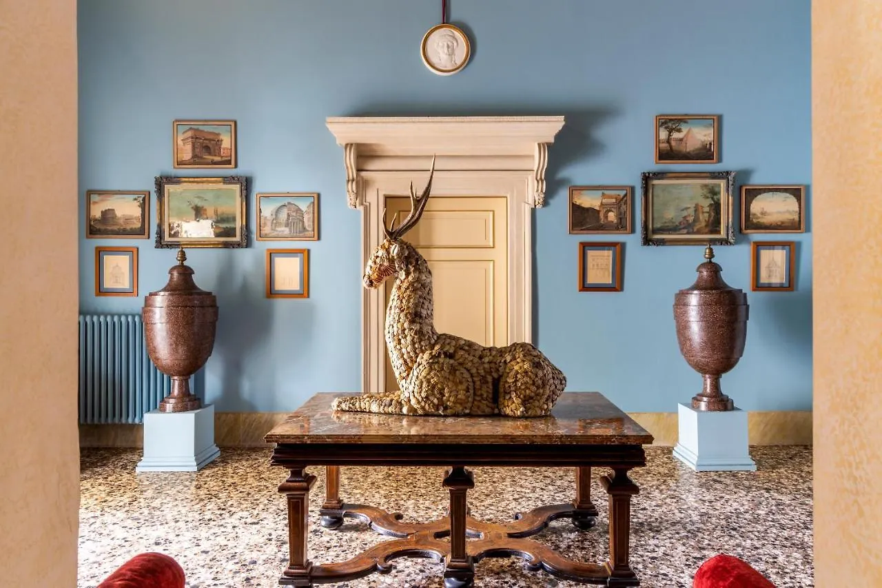 No Other Place - Palazzo Storico Villa Vicenza Italy