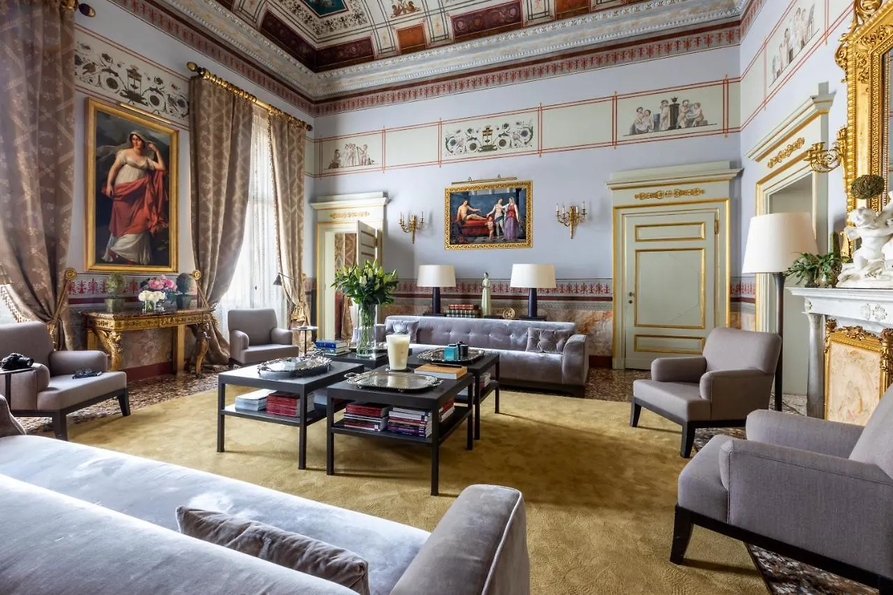 No Other Place - Palazzo Storico Villa Vicenza